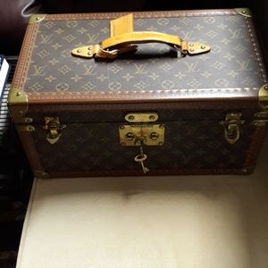 Louis Vuitton makeup case